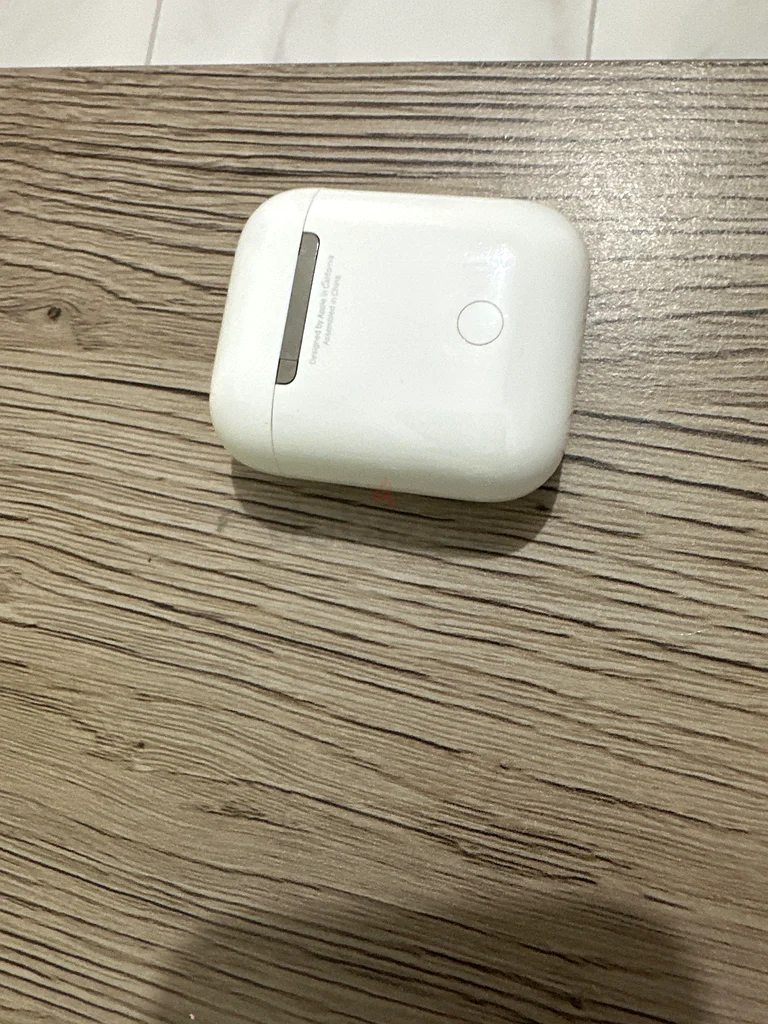 Apple AirPods 2nd generation63222344638337111