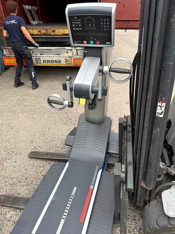 Technogym Arm Bike (TOP)