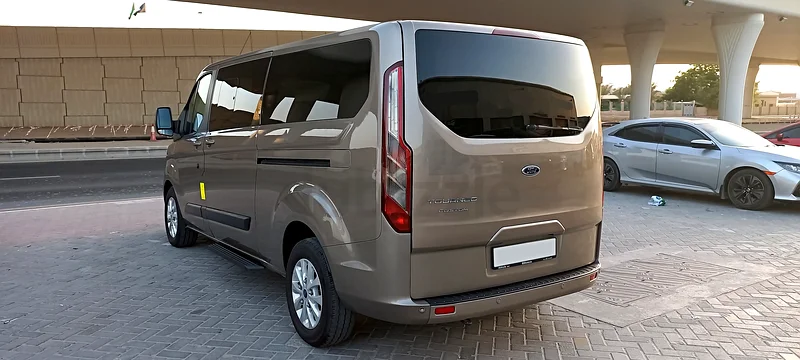 فورد ترانزيت تورنيو كستوم 2019 دول مجلس التعاون الخليجي 2.2 ديزل ناقل حركة يدوي 8 مقاعد63233587802115114