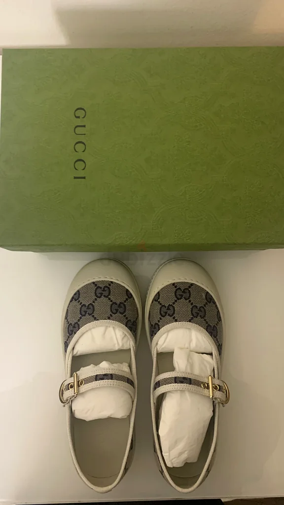 Original Gucci kids shoes with receipt size eu 3163239082546178111