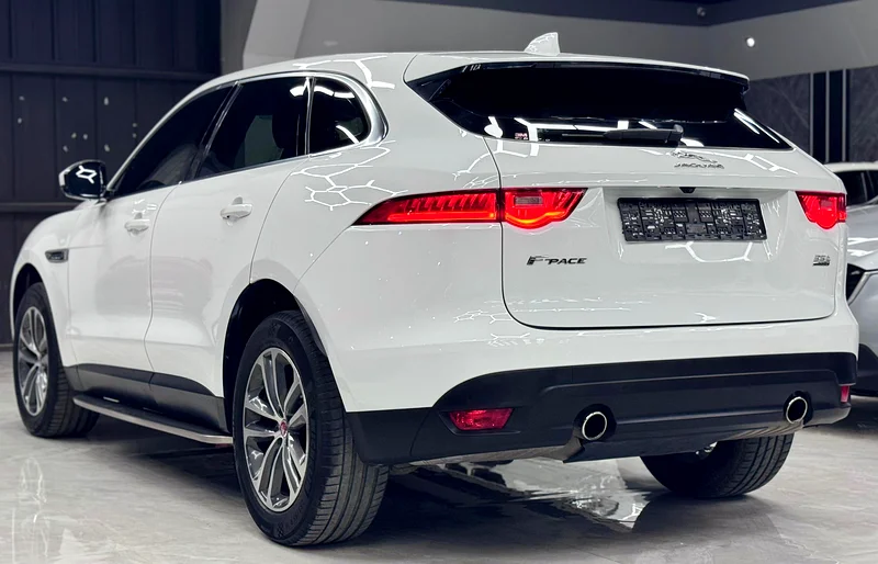 2017 GGC JAGUAR F PACE V6 FULLY MAINTAINED WITH FINANCE AND WARRANTY63222309787137114