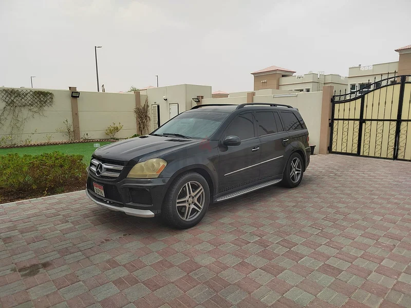 مرسيدس GL 550 وارد أمريكي بسعر مغر63146745228034114