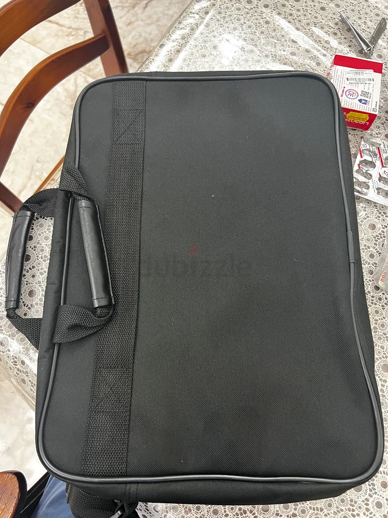 HP Laptop Bag - Sleek and Functional63256596764675111