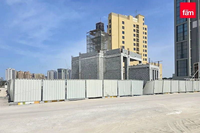 قابل للتحويل إلى ملكية تامة / G14 / شكل مربع63183718128003114