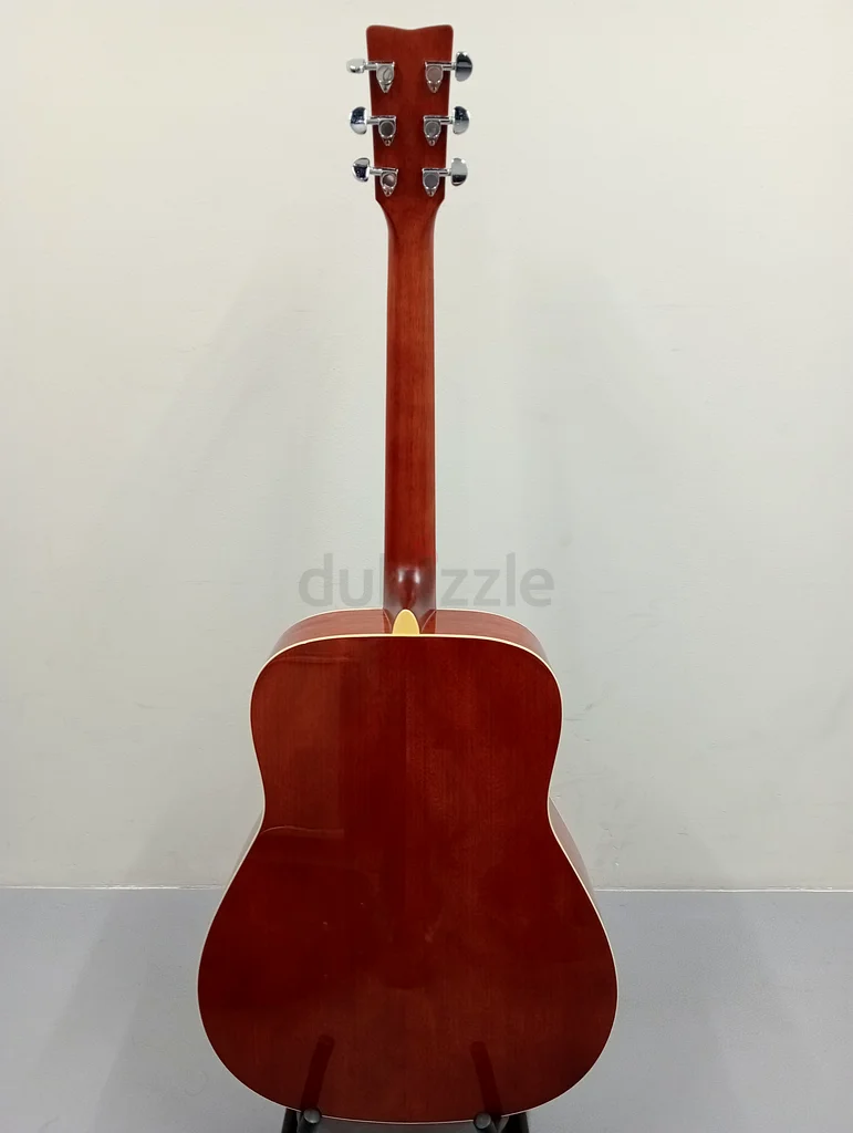 Yamaha FG720L (solid top) (lefty)63173865078530114