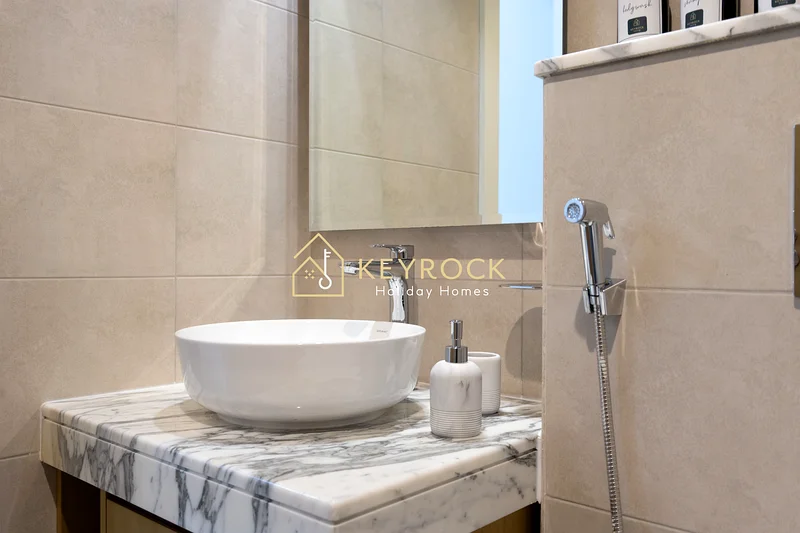 Luxury | FURNISHED | NO COMMISSION63816906131841114