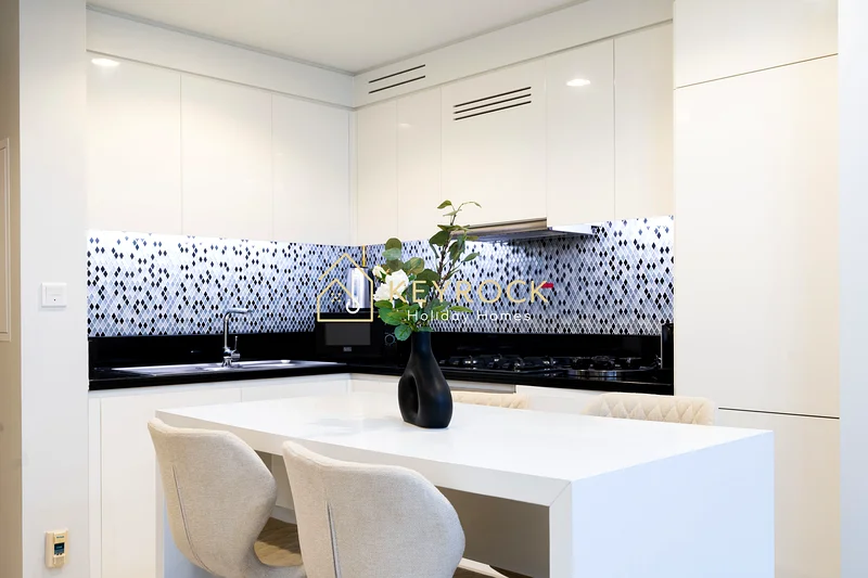 Luxury | FURNISHED | NO COMMISSION63816906131841112