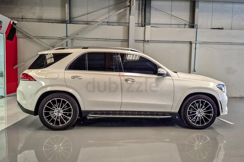 AED 3723/month | 2022 Mercedes-Benz GLE-Class GLE 450 4Matic | GCC Specs | Ref#33917863158339305857113