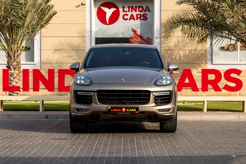 Porsche Cayenne GTS 2016 GCC63150022962435111