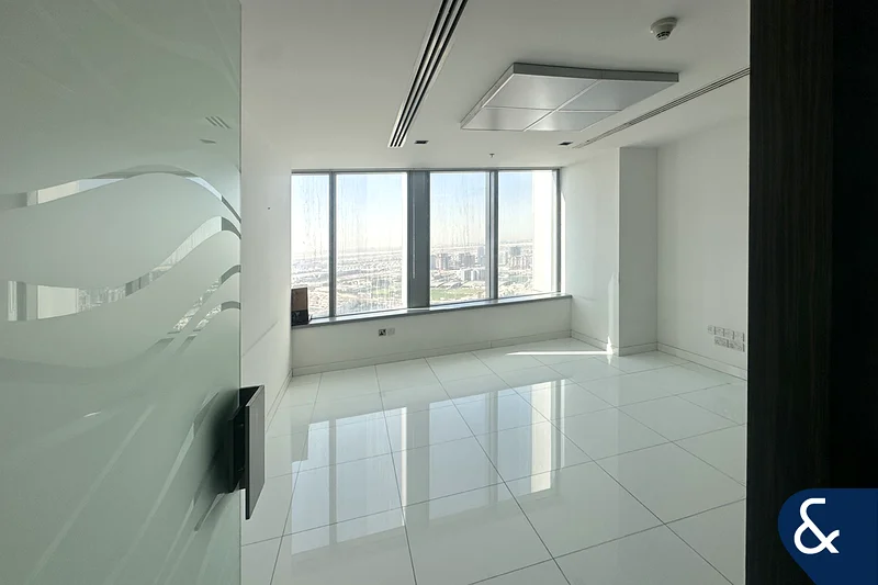 طابق كامل | طابق عالٍ | متاح الآن63184205488899112