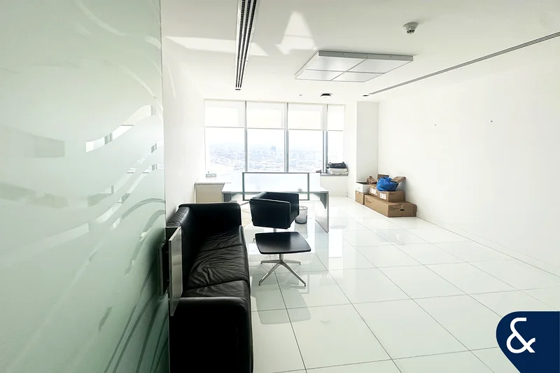 طابق كامل | طابق عالٍ | متاح الآن63184205488899113