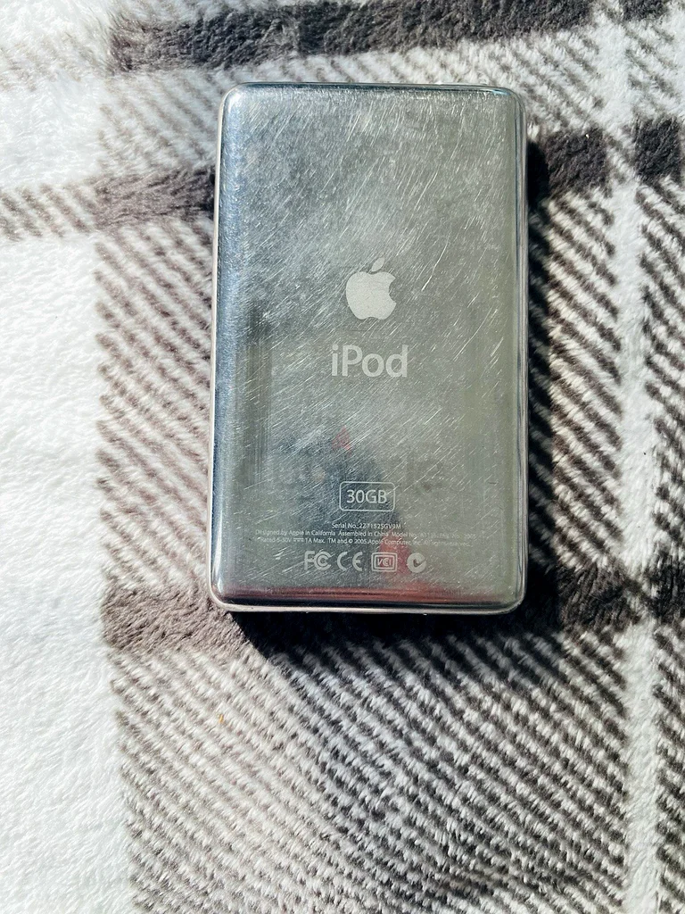 Ipod classic 30GB63262393524610111