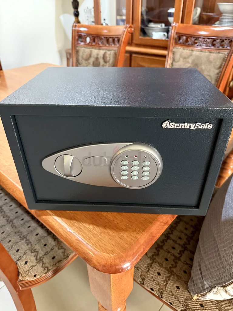 Secure Your Valuables with This Reliable Digital Safe63167583839619111
