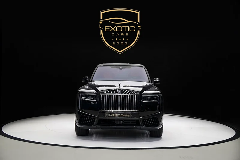 CULLINAN BLACK BADGE - TWO TONE INTERIOR - REAR ENTERTAINMET - 4 YEARS WARRANTY + SERVICE63154620185090113
