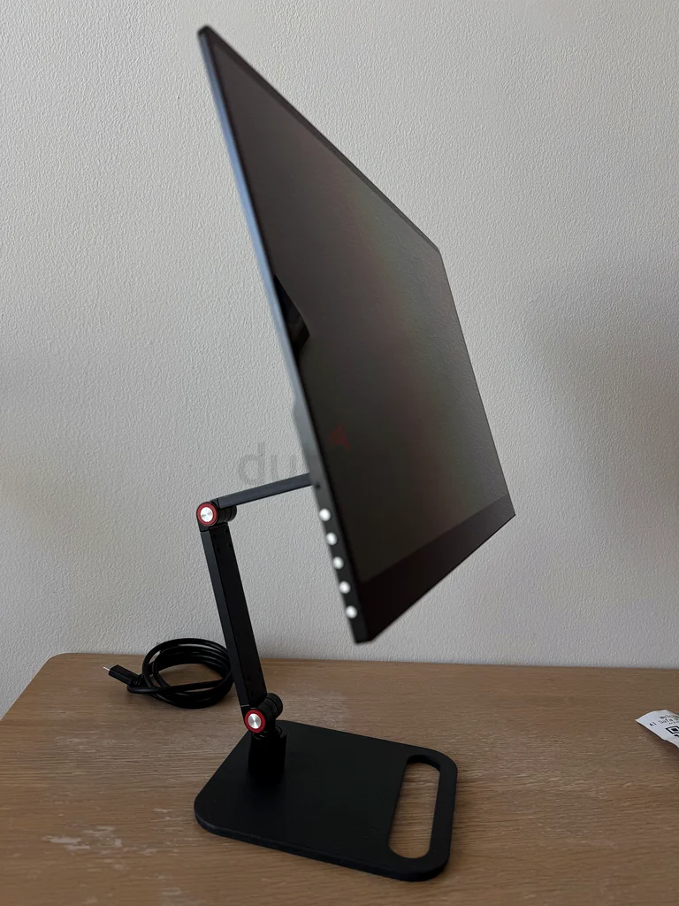 جديد، شاشة محمولة مثالية بجودة 3K بدقة 120 هرتز بحجم 16 بوصة. سطوع 500 نت، منفذ USB-C إلى USB-C، HDMI، دعم تثبيت VESA63262935349507112