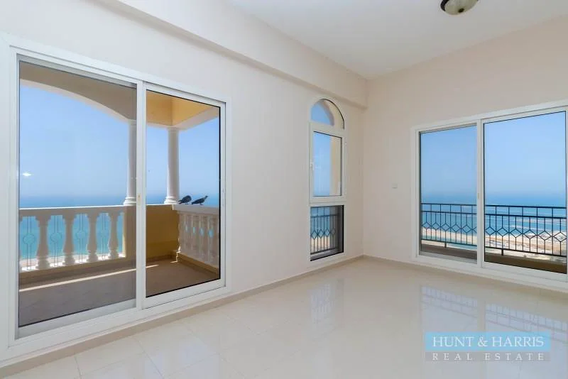 Three Bedroom for Sale in Al Hamra Village - Stunning Sea Views63860349638147113