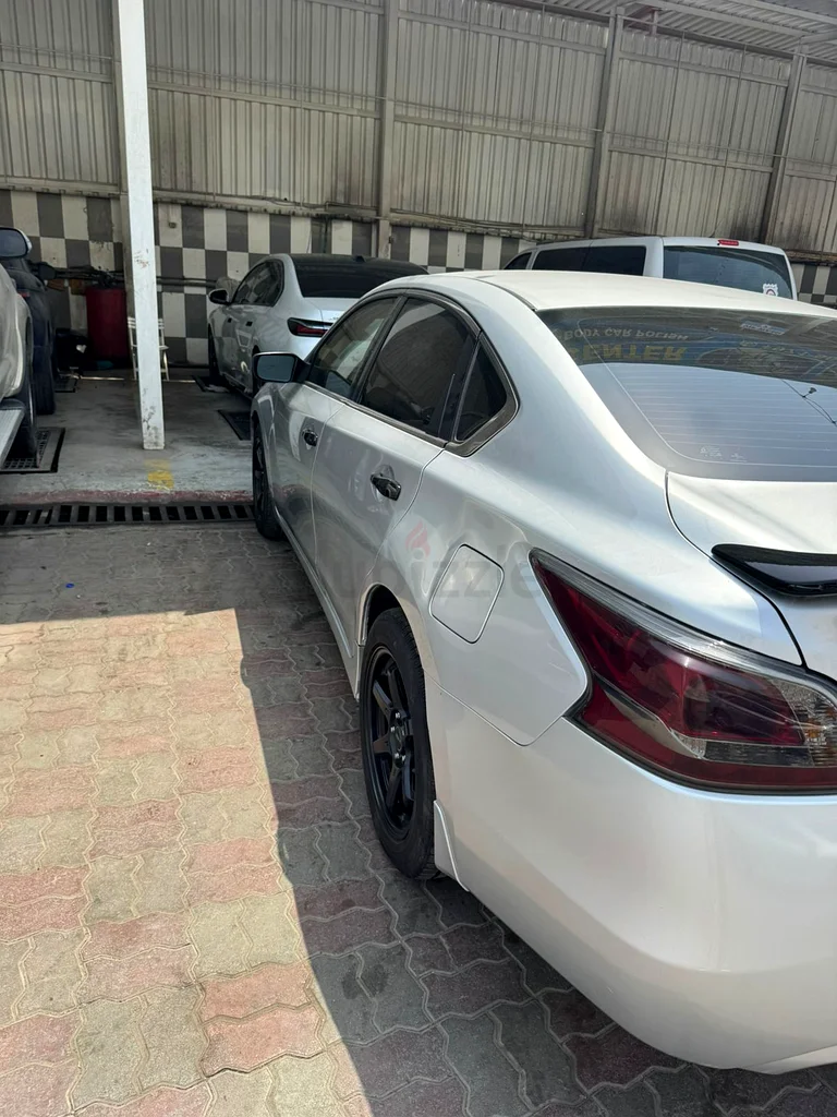 Nissan Altima63232620995074111