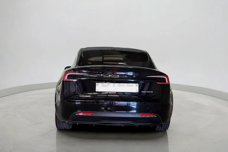 2024 Tesla Model 3 Long Range 78KWh | GCC 0556161626.  Specifications63175258780033113