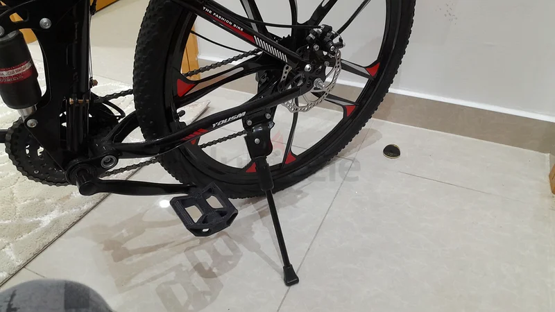 Speedy Mountain Bike for Adventurous Riders!63169470539779113