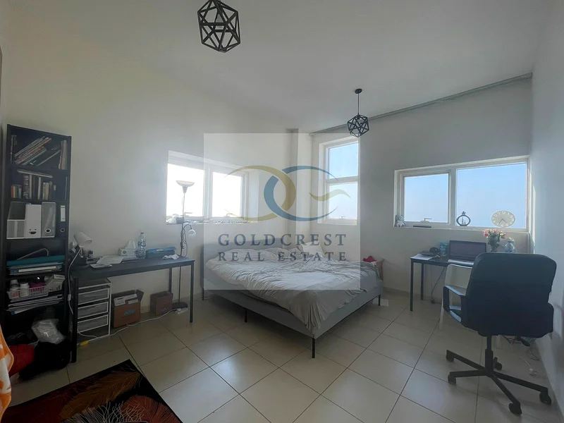 شقة ركنية واسعة من 3 غرف نوم بإطلالات خلابة | برج عجمان وان63888277919105111