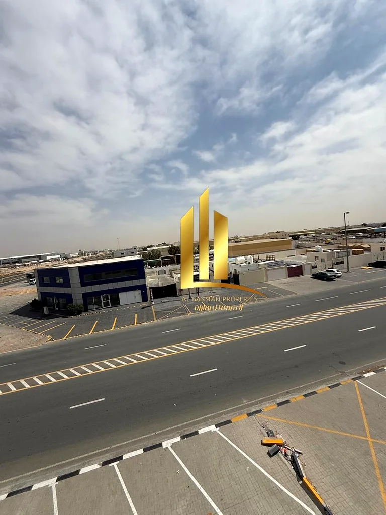 Industrial property for sale in Sharjah, Al Sajaa area, Emirates Industrial City.63196618294147111
