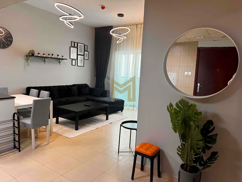 Resale 2 BHK APARTMENT in City Towers WITH FURNITURE(275k) DP   8 YEARS PLAN  (Palace OPEN VIEW )63891020053506113