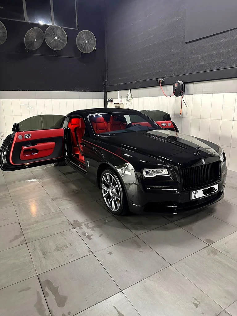 2018 ROLLS ROYCE WRAITH BLACK BADGE 4 BUTTON / GCC / STARLIGHT / Contract Service in RR dealer63134992561665113
