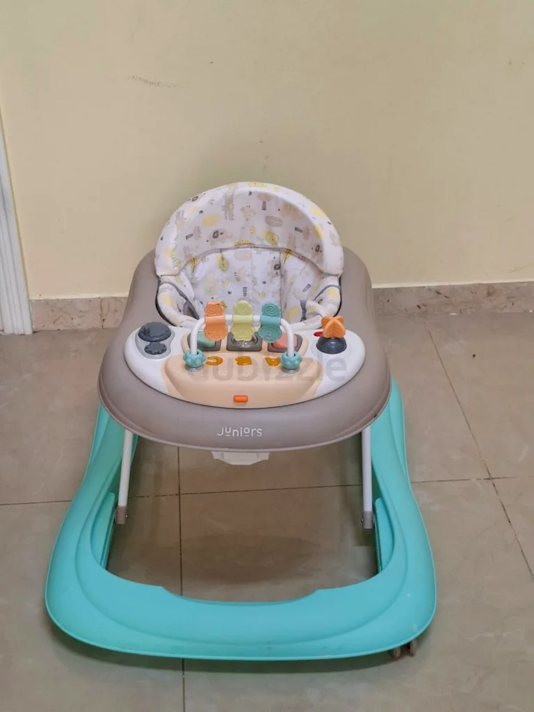 مشيّة للأطفال الرضع. مثل الجديدة تمامًا. استُخدمت قليلًا جدًا!63204259904641111