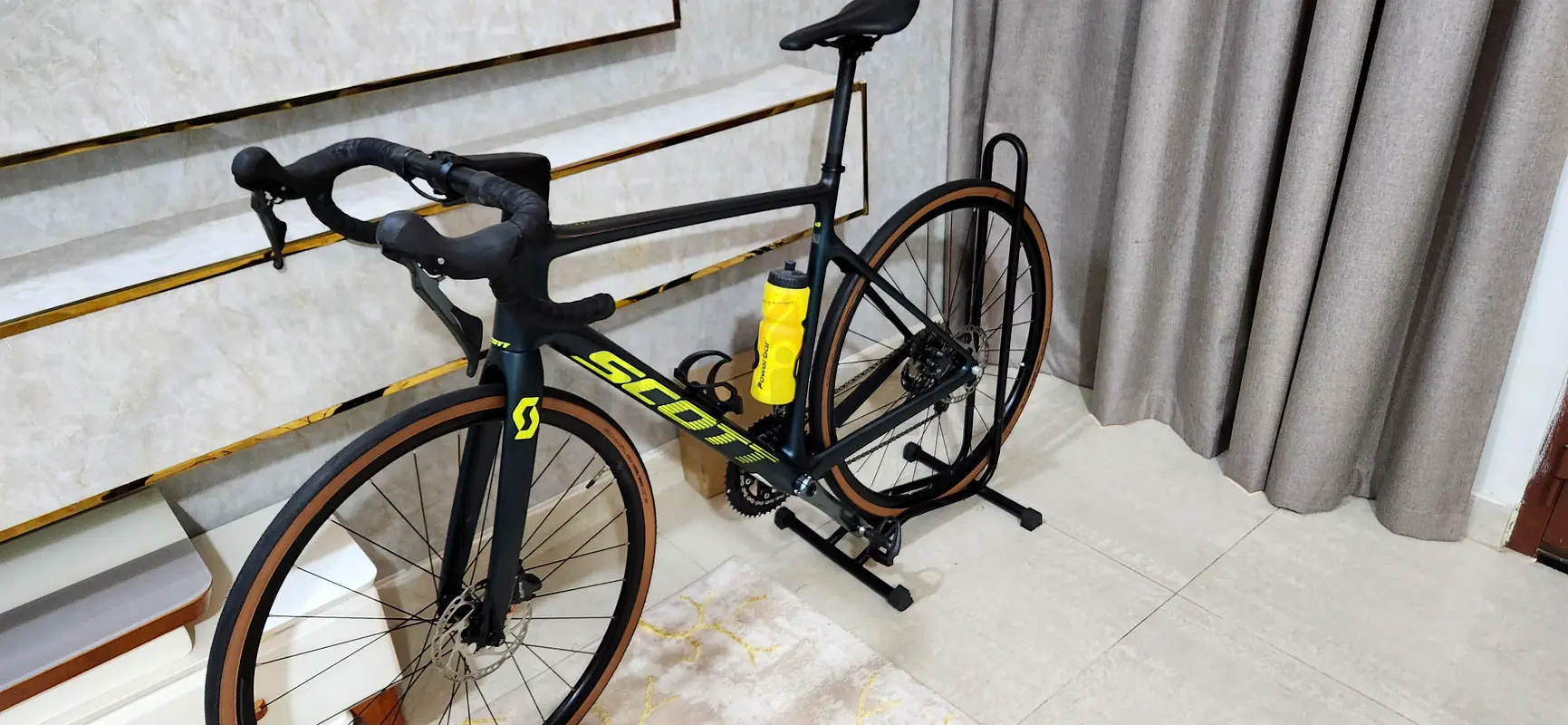 Scott addict 40 carbon fiber
