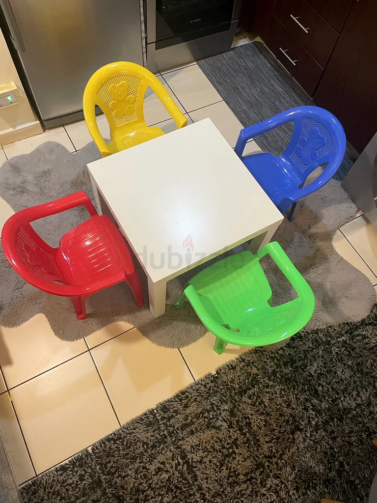 كراسي بلاستيكية للأطفال للبيع63195108943363112
