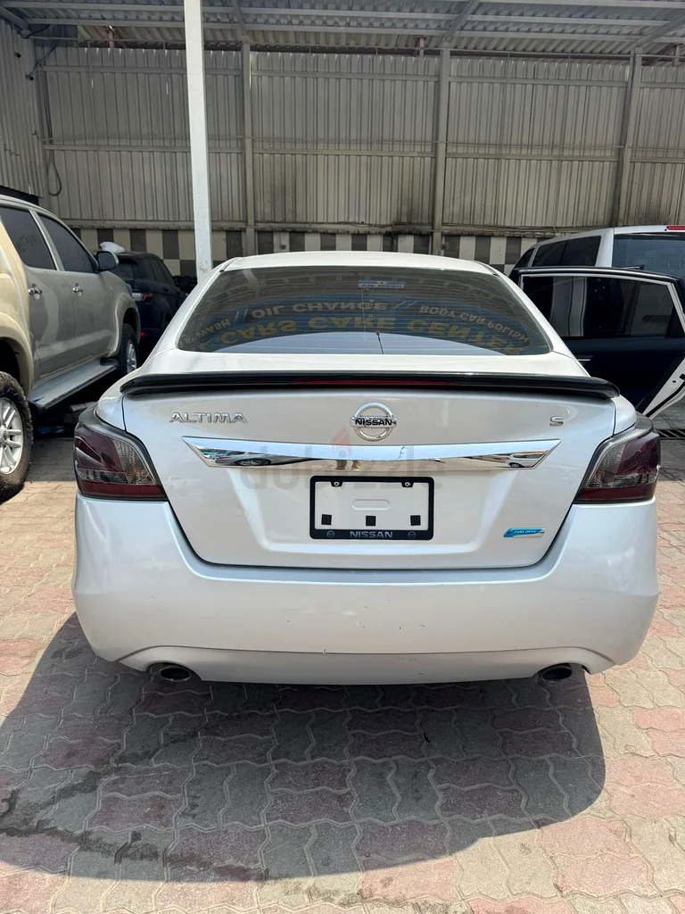 Nissan Altima632326209950741129