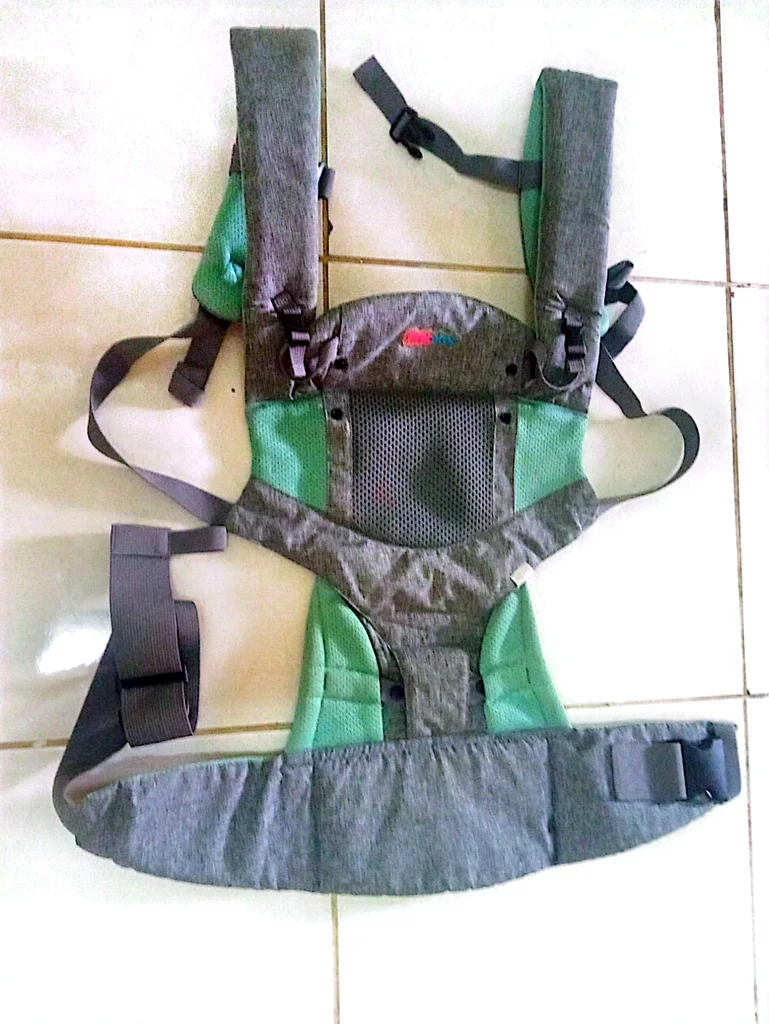 Ergonomic Baby Carrier - Comfortable and Stylish!63205362754561112