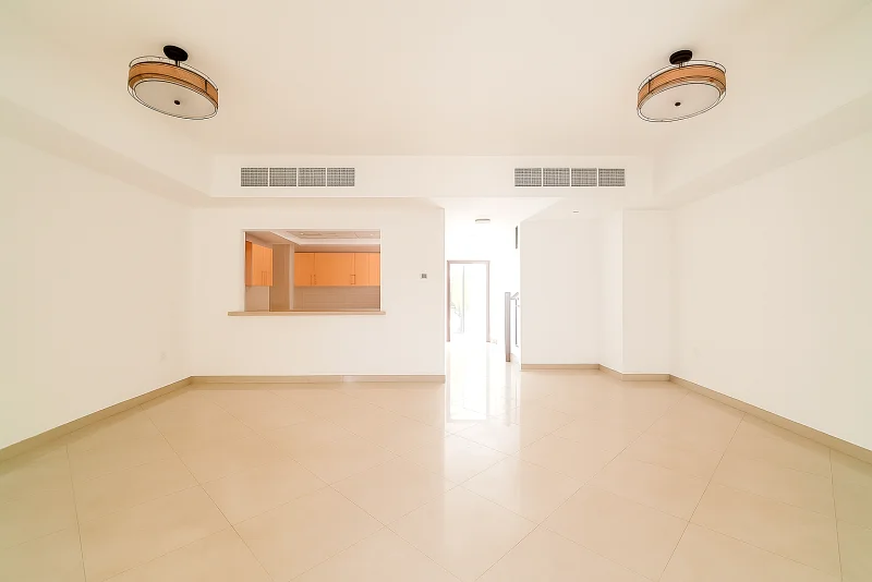 Prime Location  I Luxury Home I  Great Investment63859512832898114