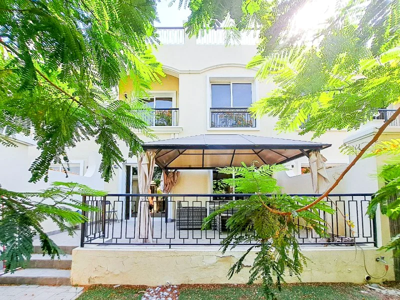 Prime Location  I Luxury Home I  Great Investment63859512832898111