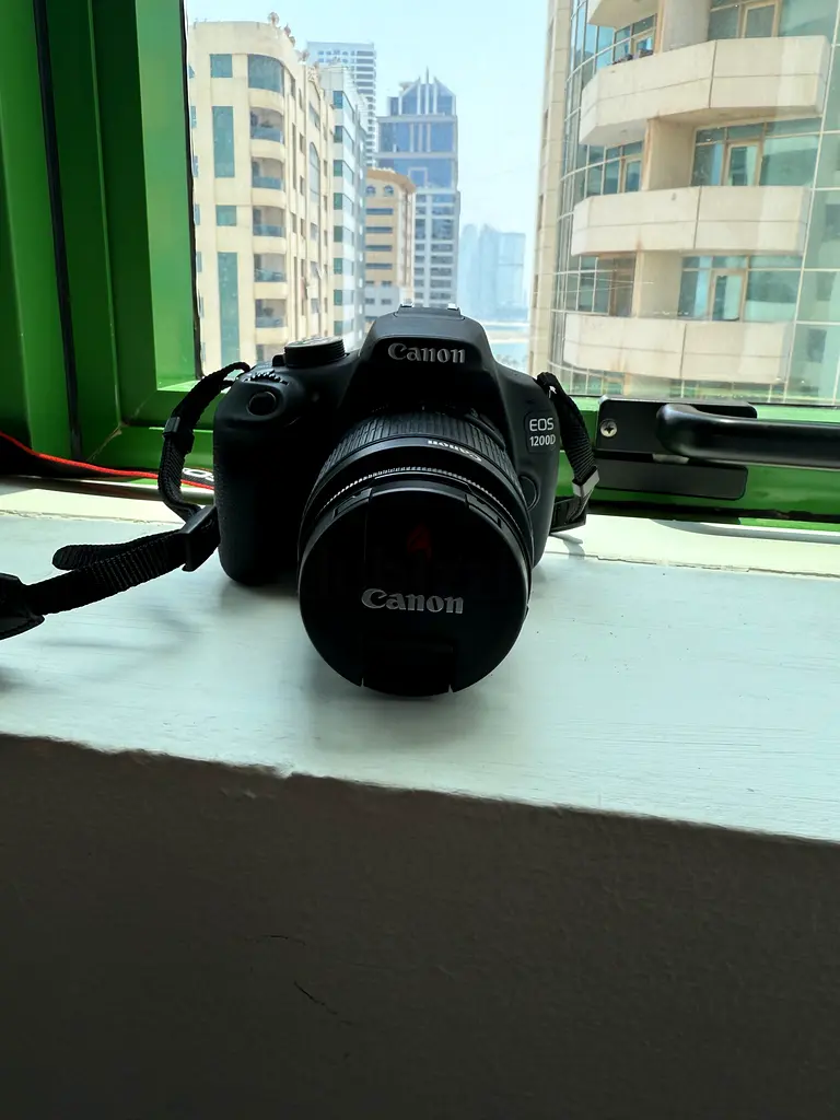 Canon EOS 1200D SLR Camera