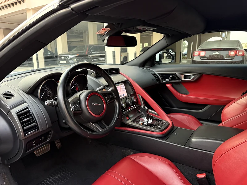 JAGUAR F TYPE S SPORT CONVERTIBLE GCC IN PERFECT CONDITION63177102040705114