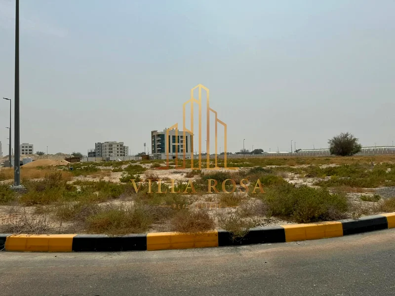 "Prime Investment Opportunity! Commercial Residential Plot in Al Falah, Sharjah"63184191689603114