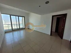 COMMUNITY VIEW | CLOSED KITCHEN | HIGH FLOOR