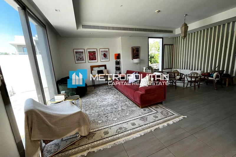 Luxury 3BR w/ Maids Room| Corner Unit| Single Row63173496833795111