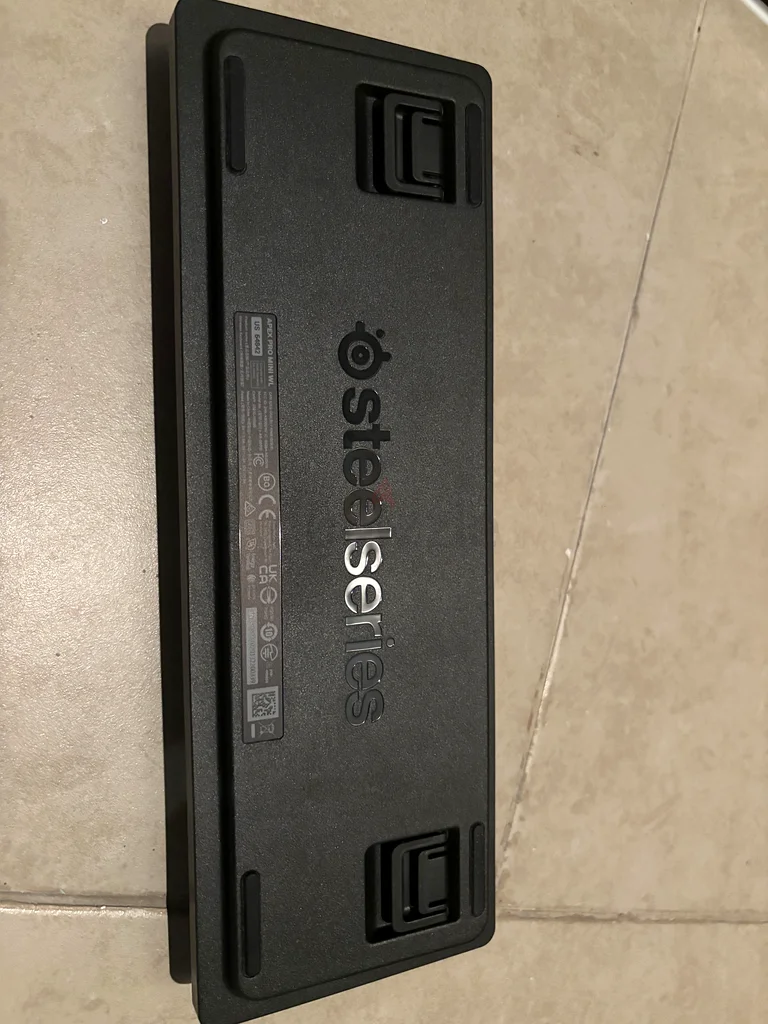 ستيل سيريس أبكس برو ميني63173865972994112