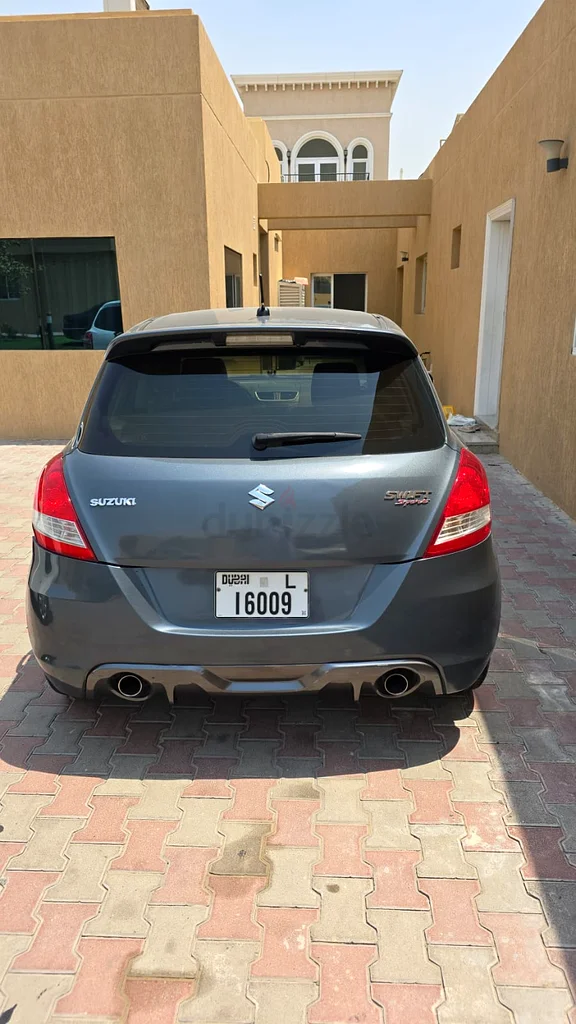 سوبارو سويفت 201563135974034689112