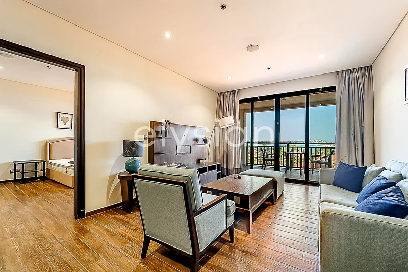 Full Lagoon View | Refurbished | Vacant64009081811331110