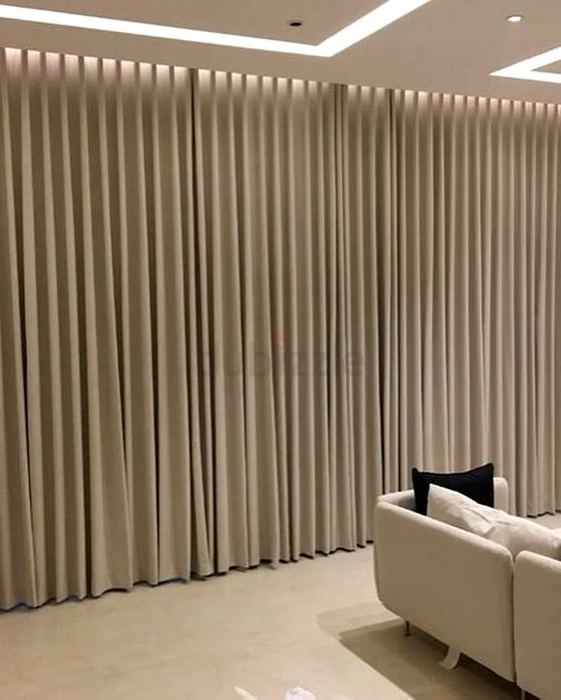 Curthain63220821034498113