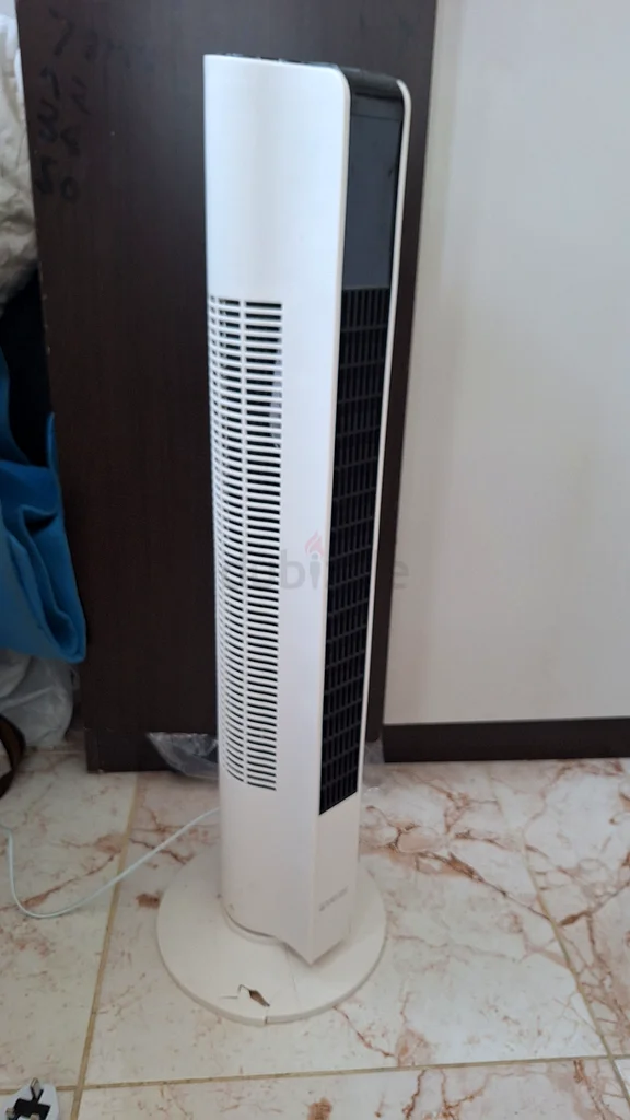 مروحة برجية مستقلة مع جهاز تحكم عن بعد63188176513025112