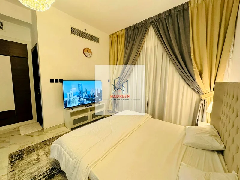 استوديو جديد كليًا ومفروش بالكامل في أوليفز باي دانوب || شرفة كبيرة || إطلالة على الطريق الرئيسي63832703119875111