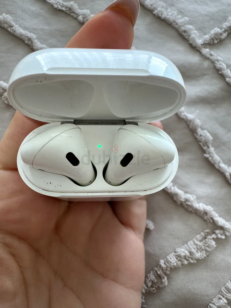 Apple AirPods 2nd generation63222344651266111