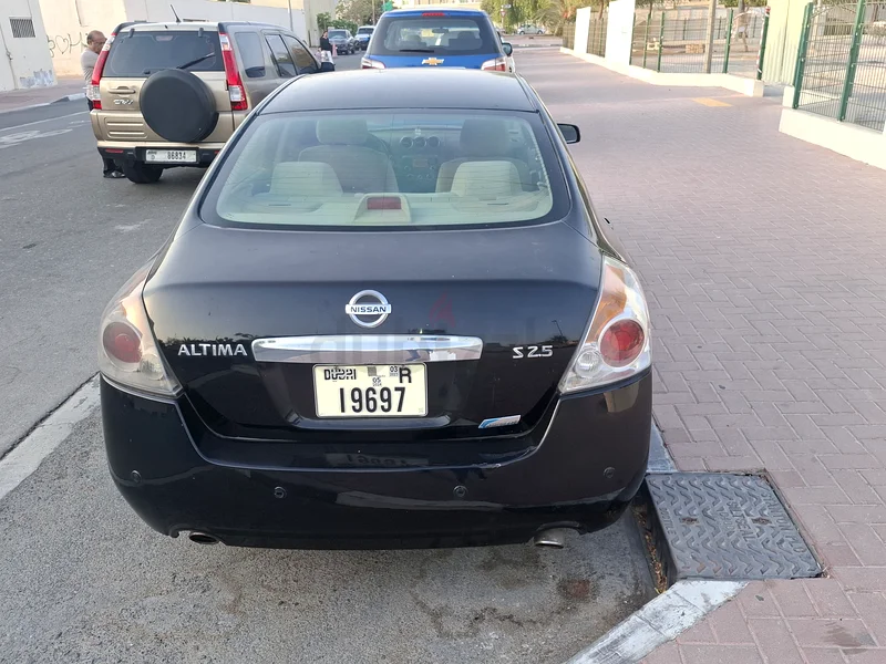 Nissan Altima63150026213506114