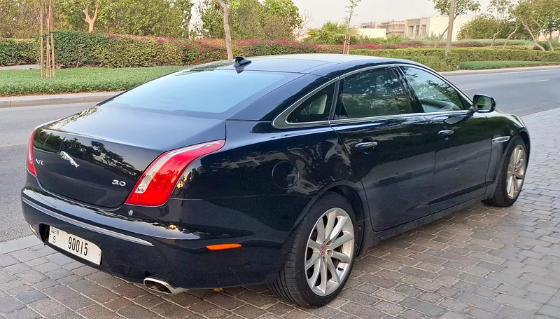 Jaguar XJ 2014 3.0 V6  Luxury TOP RANGE ALL NEW TYERS BATTERY IN IMMACULATE CONDITION63221825030658114