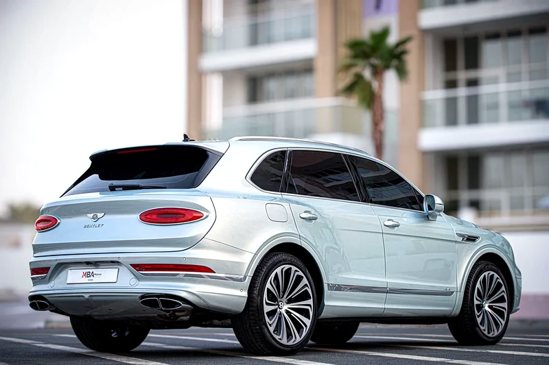 2023 Bentayga W8 Azure GCC Under Al-Habtoor Warranty63134990841602112