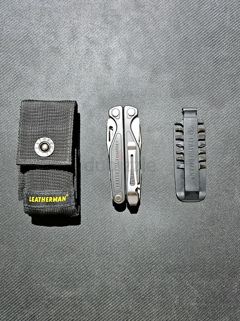 ليذرمان تشارج+63246747290369110